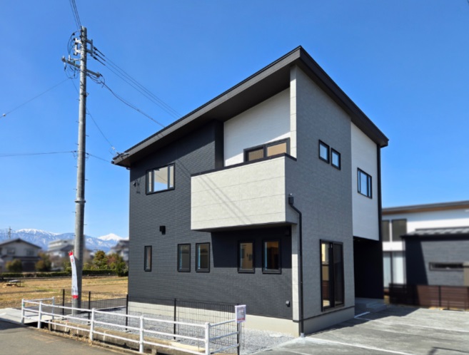 松本市寿北　テイラーハウス（全1棟）