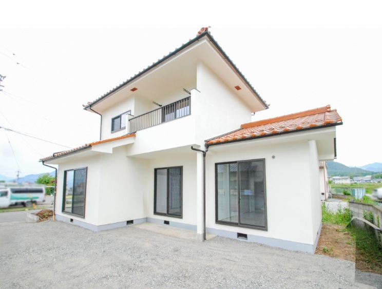 上田市上野　リセットハウス　1,898万円