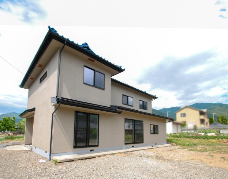 埴科郡坂城町大字中之条 リセットハウス　2,298万円（税込）